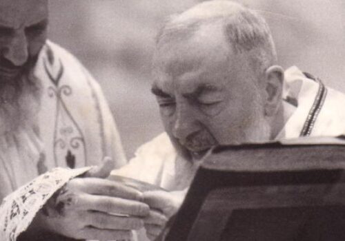 Come prepararsi alla morte: i consigli di Padre Pio