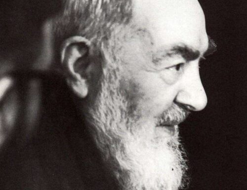 Come pregare Gesù: i consigli di Padre Pio